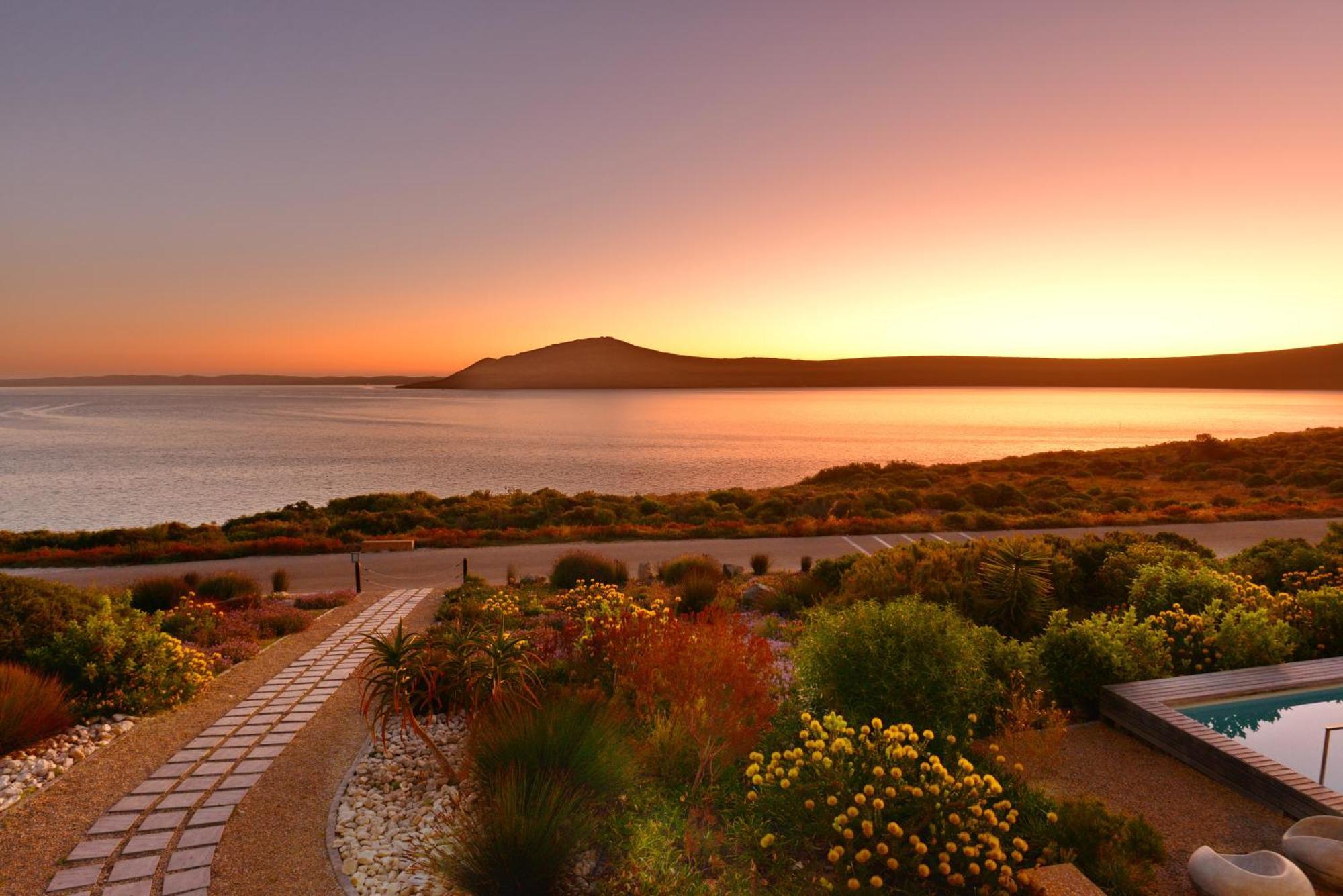 The Shark Bay Boutique Hotel & Spa Langebaan Exterior foto